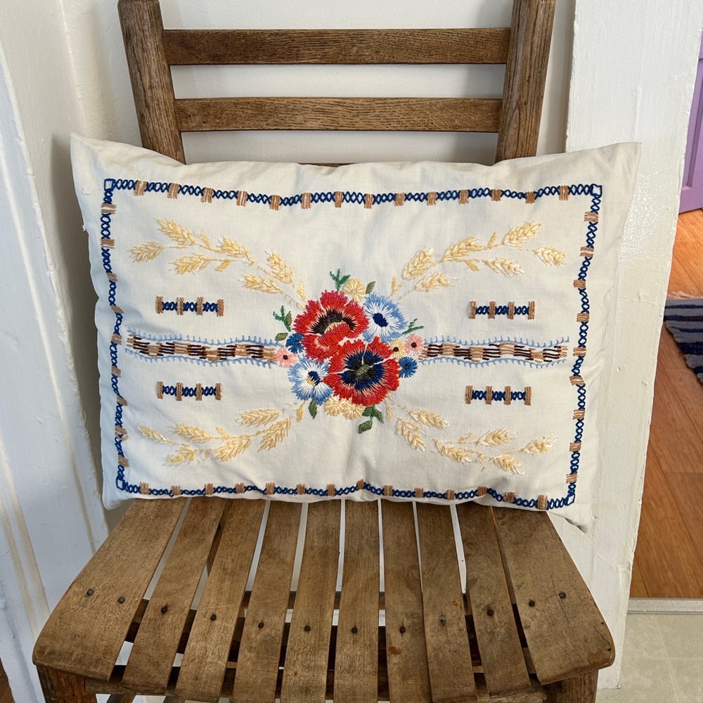 Pretty Vintage Floral Embroidered Decorative Cotton Pillow
